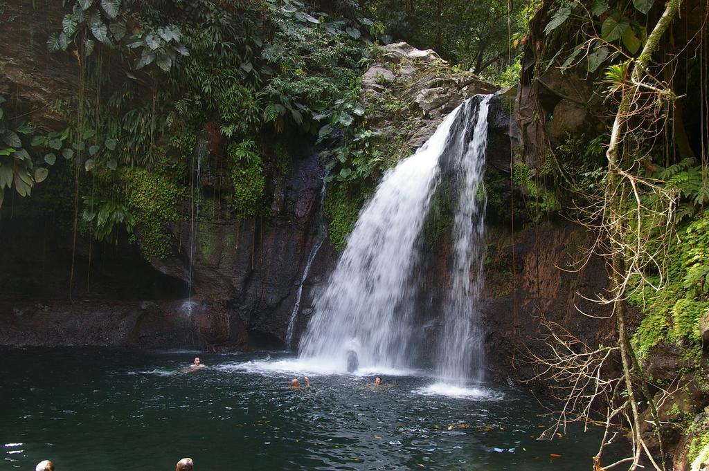Kaz Creole Aventure Tropicale Insolite, Fibre, Jardin Et Jacuzzi Prives Saint-Francois  Exterior foto